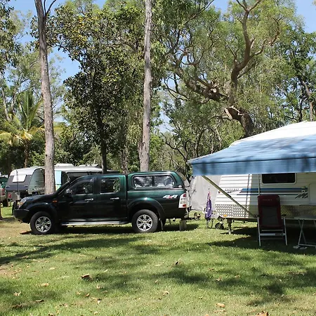 Corroboree Park Tavern-2