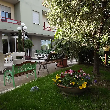 Hotel Cristina-3