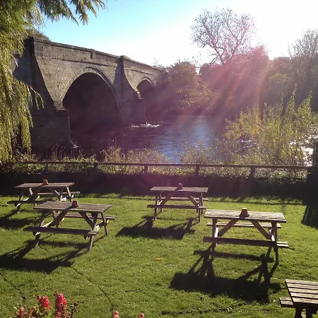The Bull Inn West Tanfield-3