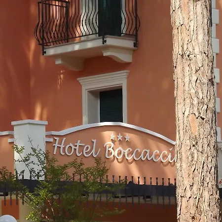 Hotel Boccaccio-free parking--3