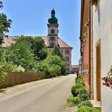 Hotel Kloster-Gasthof Speinshart-2