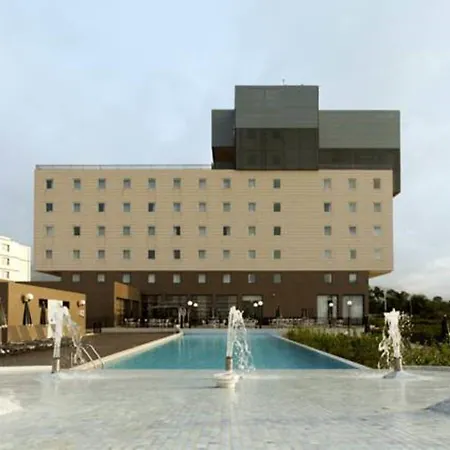 Ibis Malabo-2