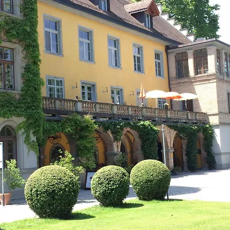 Schloss Brunnegg-3
