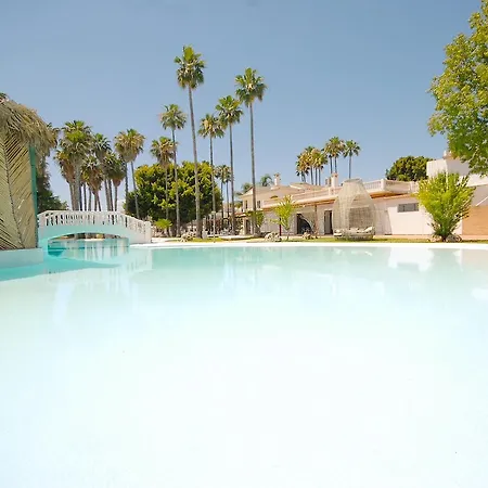 Tu&Me Resort - Adults Only-3