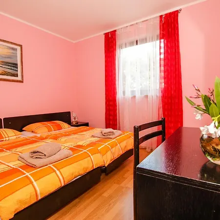 Guest House Katarina-3