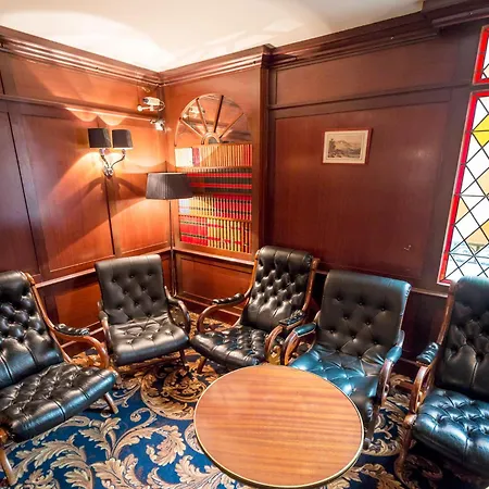 Hotel Irlande-3