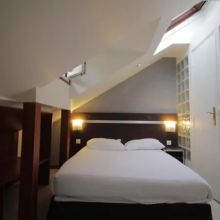Modern'S Hotel-3