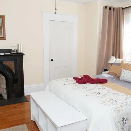Candlebay Inn-3