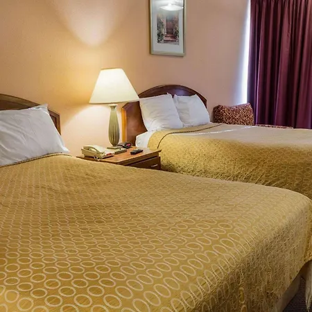 Rodeway Inn Colonial Heights I-95-3
