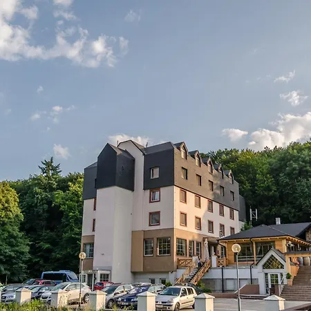 Hotel West-2