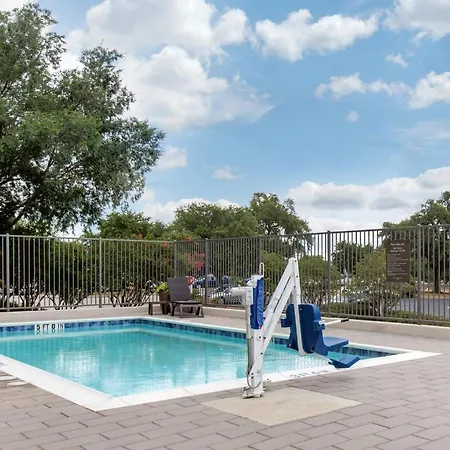 Comfort Suites - South Austin-2