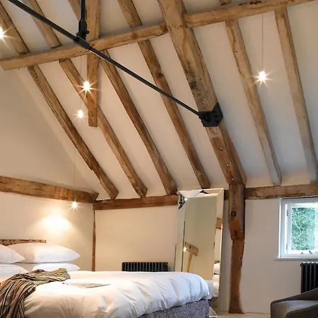Tuddenham Mill Luxury Hotel-3