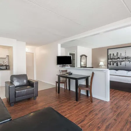 Super 8 By Wyndham Cambridge/Kitchener/Waterloo Area-2