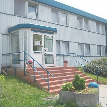 Stern Hotel-3
