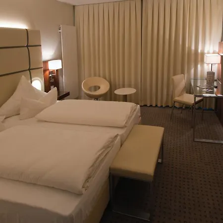 Hotel Am Blauen Wunder-2