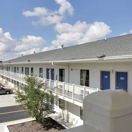 Motel 6-Middleburg Heights, Oh - Cleveland-3