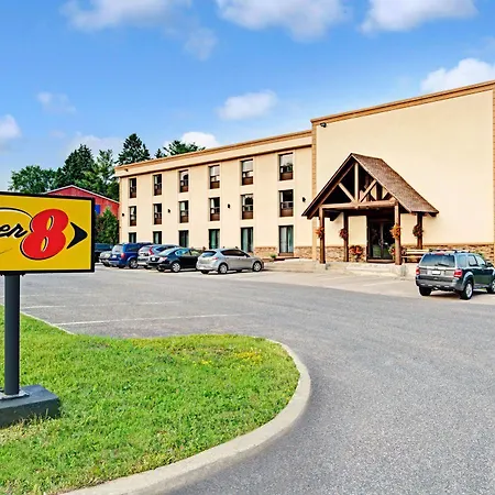 Red Maple Inn And Suites-2