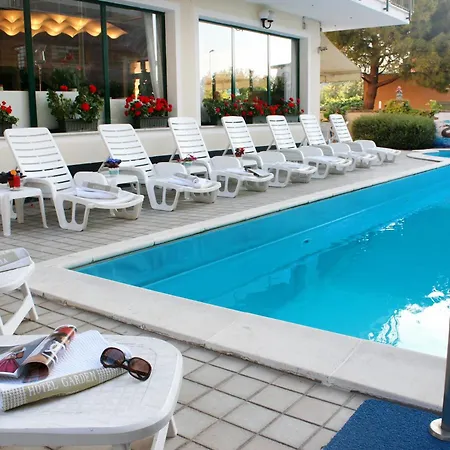Hotel Garden-2