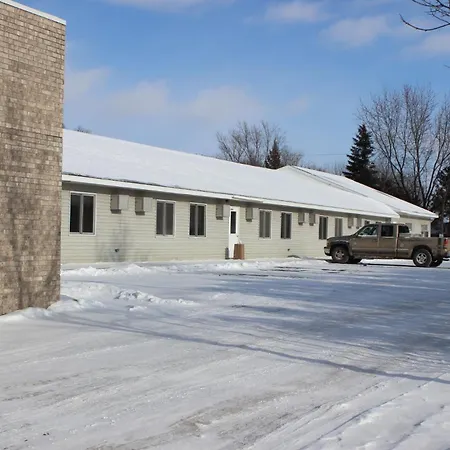 Woodland Inn & Suites-2