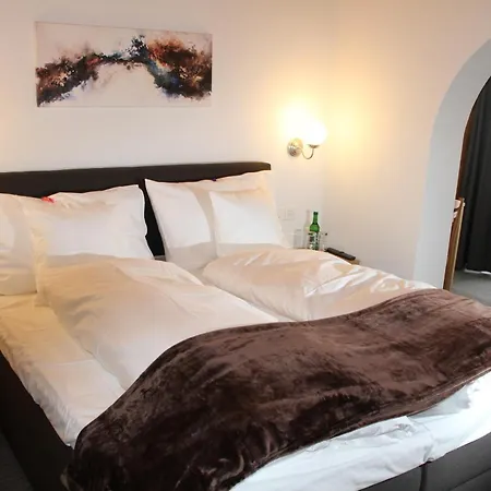 Hotel Sonnenhalde Wiesen-2