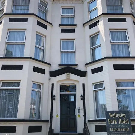 Wellesley Park Hotel-2