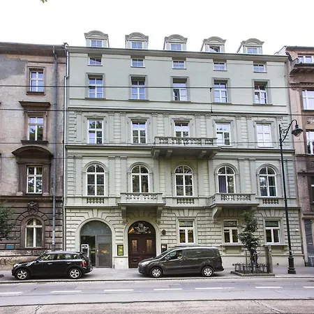 Aparthotel Old Town-3