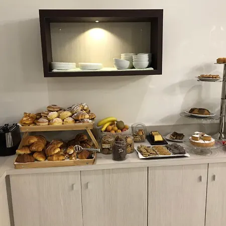 Hotel Frejus-2
