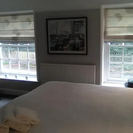 The Boathouse-2