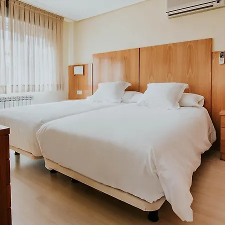 Hotel Isasa-2