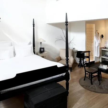 Auberge Du Paradis-2