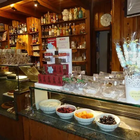 Albergo Chalet Lago Antorno-2