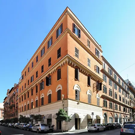 Lh Hotel Lloyd Roma-2