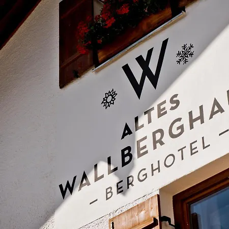 Berghotel Altes Wallberghaus-3