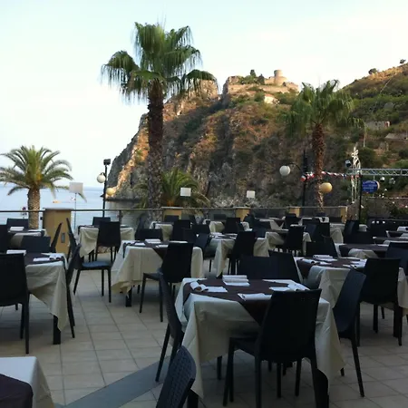 Elihotel-3