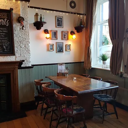 The Waterford Arms-2