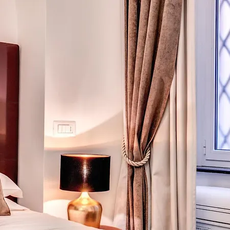 Boutique Centrale Relais-2
