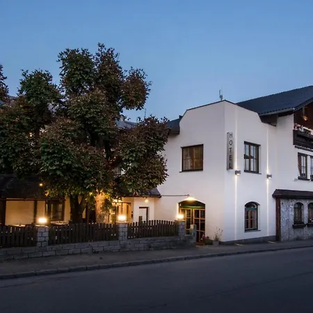 Hotel-Gasthof Beim Böckhiasl-3