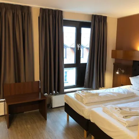 Hotel Poseidon-2