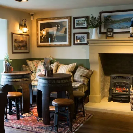 George III Hotel-2