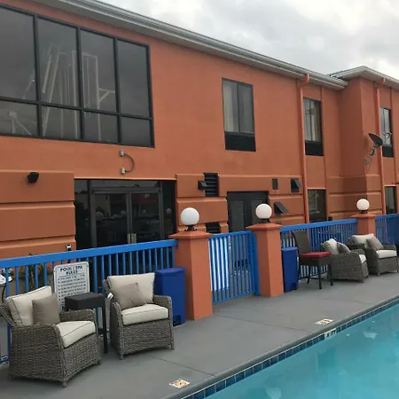 Hotel Pensacola-2