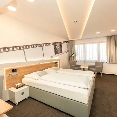 Hotel Biograf-3
