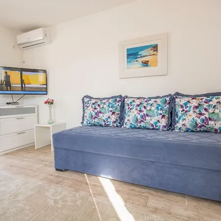 Queen Teuta - Sea View - Private Parking & Garden - Bbq Grill-2