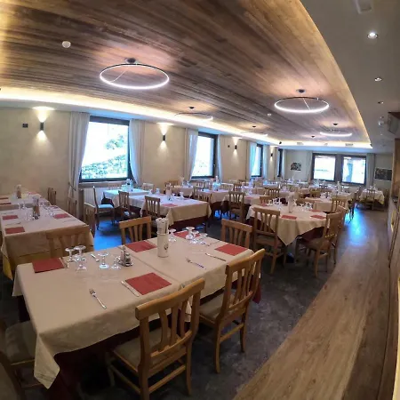 Hotel Ristorante Miramonti-3