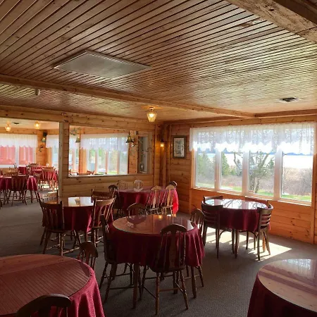 Hopewell Rocks Motel & Country Inn-2
