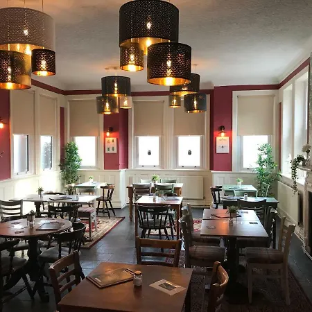 The Newbridge Hotel-2
