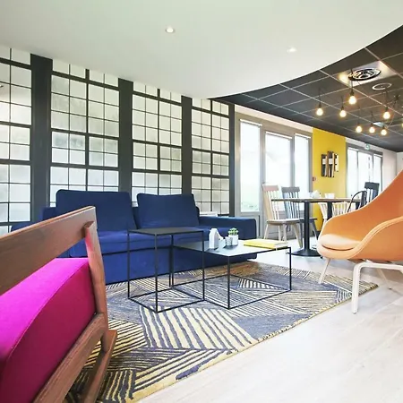 Campanile Hotel Senlis-2