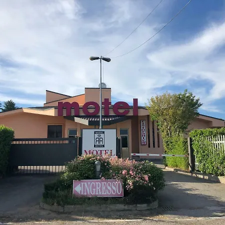 Hotel Motel Regal-2