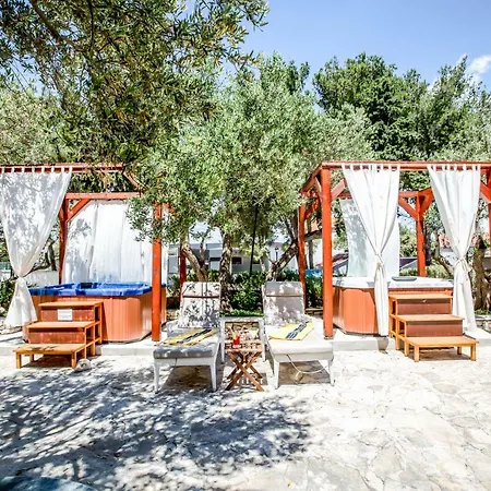Hotel Villa Adriatica - Adults Only-3