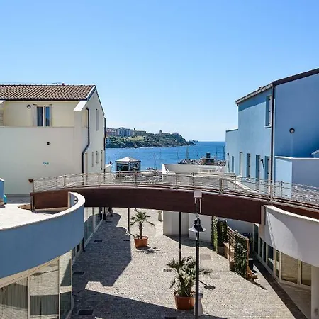 Appartamenti Marina di Salivoli-3