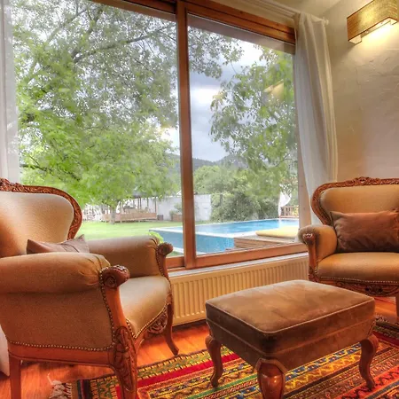 Ephesus Lodge-3
